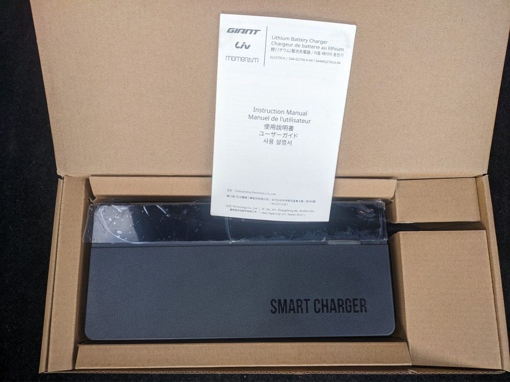 New Giant Ebike 6 Amp Smart Charger
