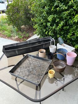 Plant pot bundle $10