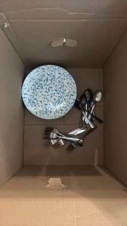 Silverware + plates