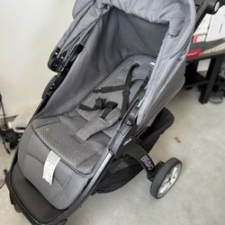 Toddler Stroller Chicco Bravo Easy To Fold