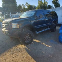 2005 Ford Excursion 