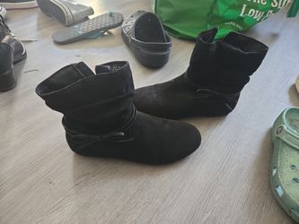 Girls Boots - 4Y