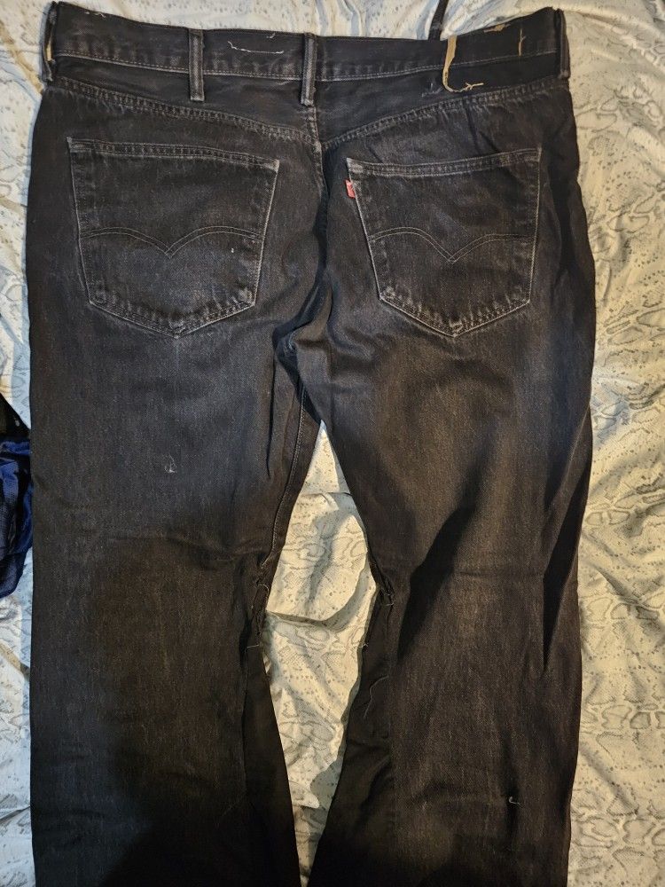 Jeans Deatiled