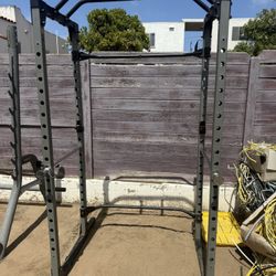 Power Cage Weight Rack 