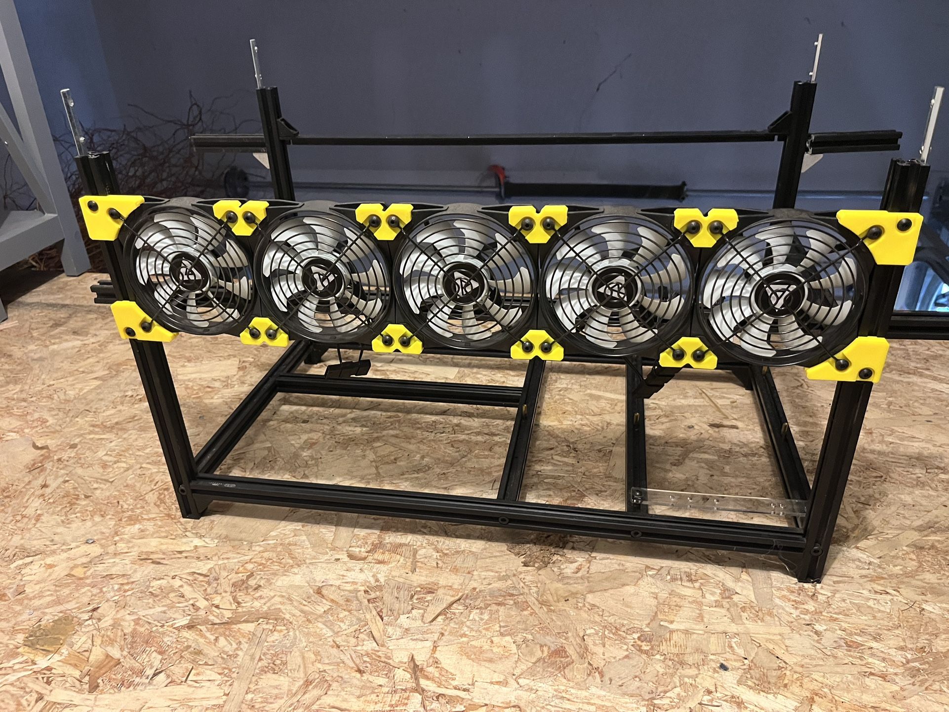 Mining Farm And Fans