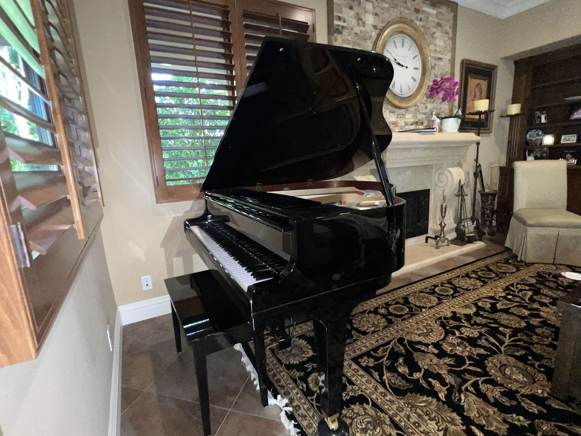 Kawai Baby Grand Piano 