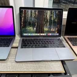 MacBook Pro Core i7 512GB 16GB & Touch Bar