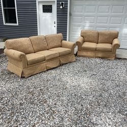 Hitchcock Couch And Loveseat