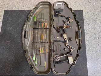 Martin Compound Bow – 55–70 lb, Full Setup with Hard Case