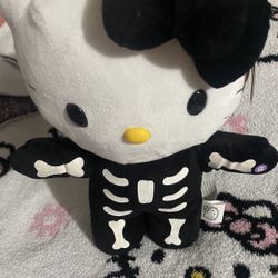 Hello Kitty Skeleton Greeter