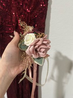 corsage