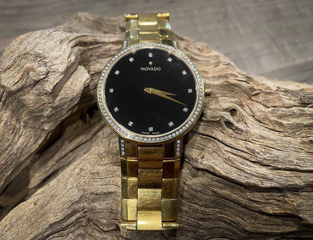 Movado Black Swiss Made Chain Bracelet Link Watch Diamond Dial and