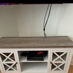 47.75’ TV Stand 