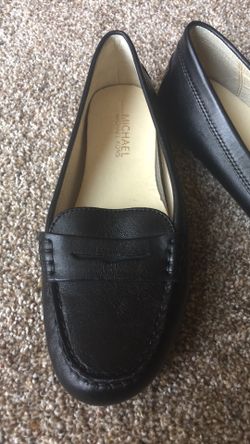Michael Kors leather NEW ballet flats 7