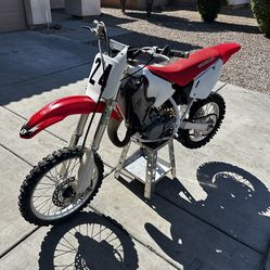 1997 CR80R