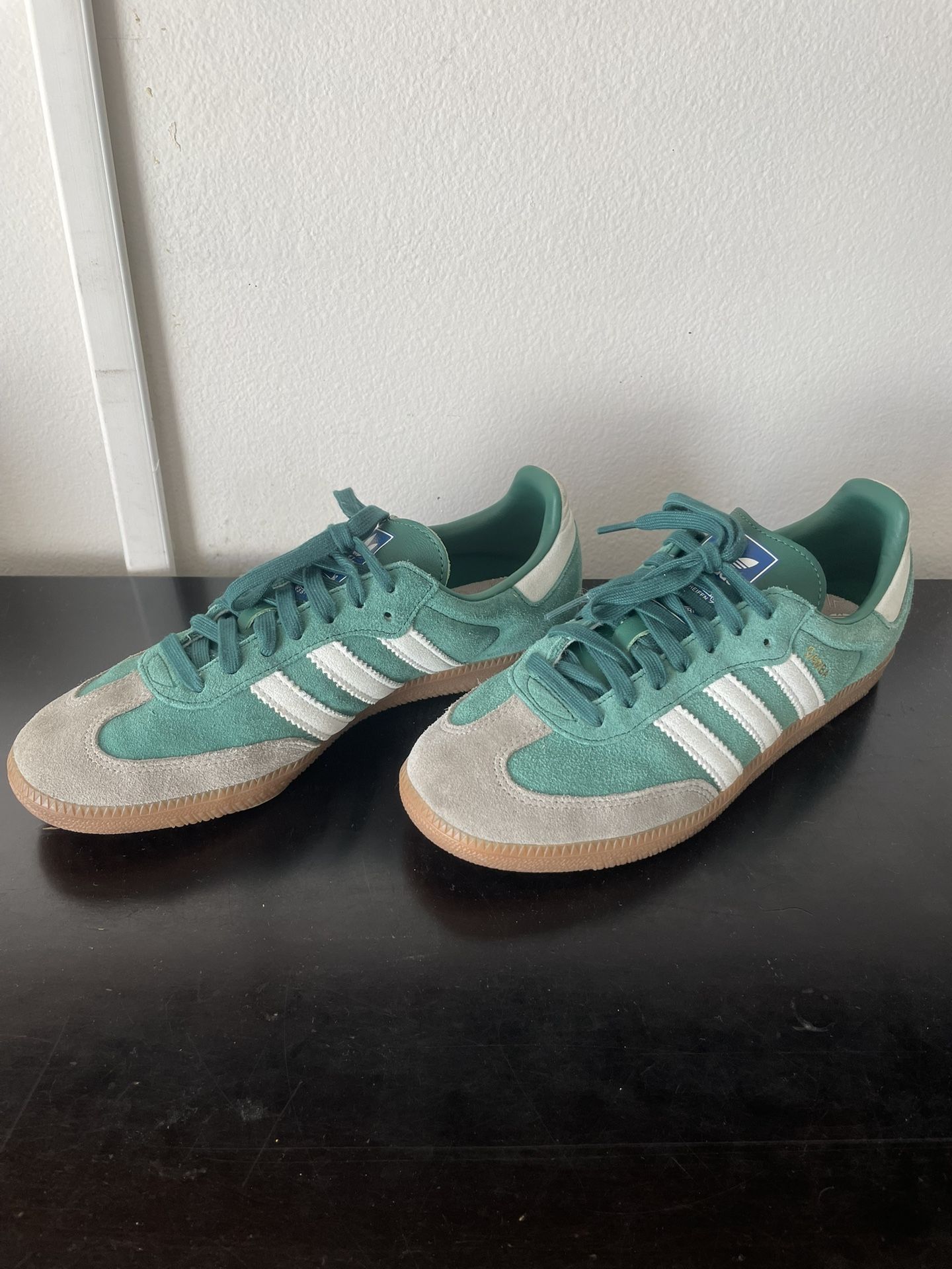 Samba Og in Collegiate Green Adidas Like New. SZ 7 1/2 US