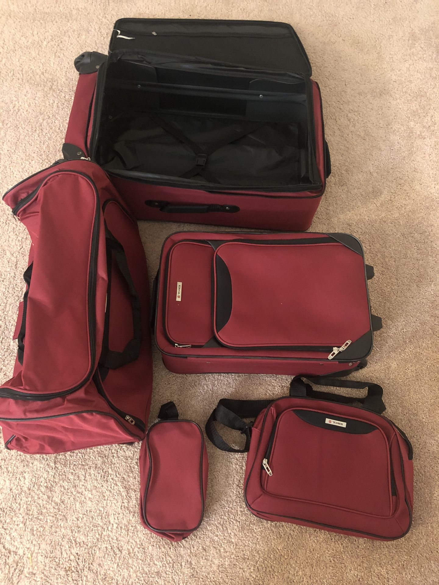 suite cases set