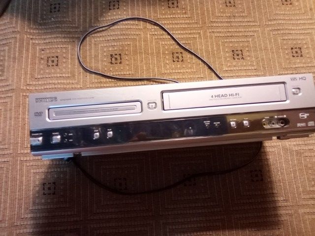 Phillips DVD Combo Vcr Player