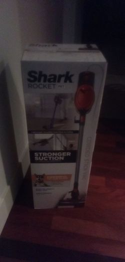 Shark pet vacuum