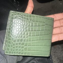 Tom Ford Bifold Croco Leather Wallet 