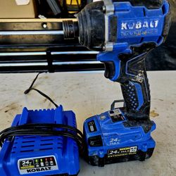 Kobalt 24v MAX Impact Driver With Battery And Charger 