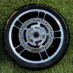 Harley trike wheels/tires
