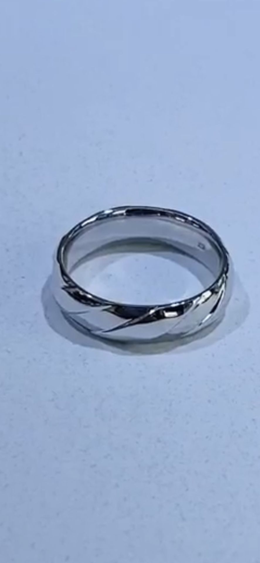 Men’s Wedding Band Size 10.5 For Sale - Never Worn