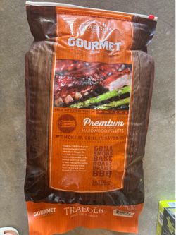 Hardwood pellets
