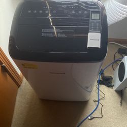 Honeywell WiFi Air conditioner 