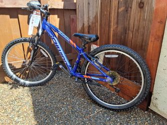 A+ Boys/Mens NEW Schwinn 24" Ranger 21 Speed Mountain Bike Ready for Adventure!