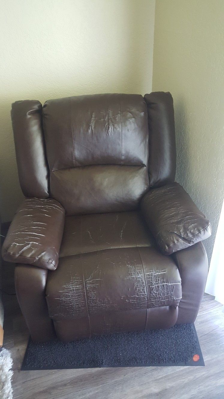 Recliner Normal Wear On leather