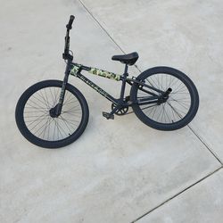 Black ops bike it is a vary Google bike it is in good condition
