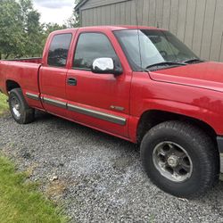 2002 Chevy 1500/ Needs New Motor