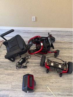 Personnel mobility scooter