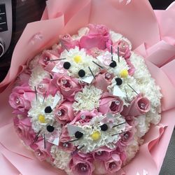 Hello Kitty Bouquets 💐