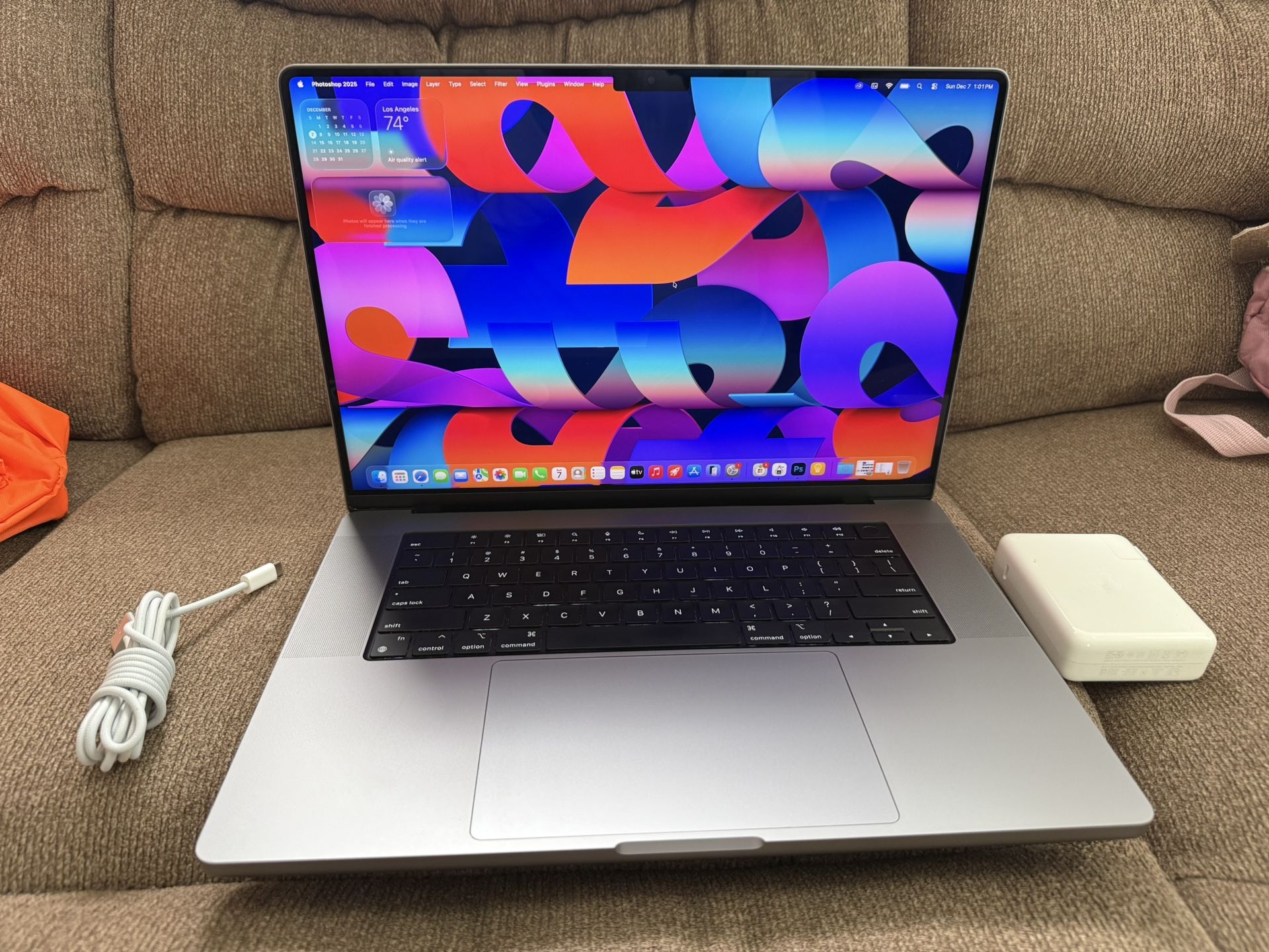 Late 2021 MacBook Pro 16” , M1 Pro ,16gb Ram, 1TB  SSD, 99% Battery Life,Great, Fast