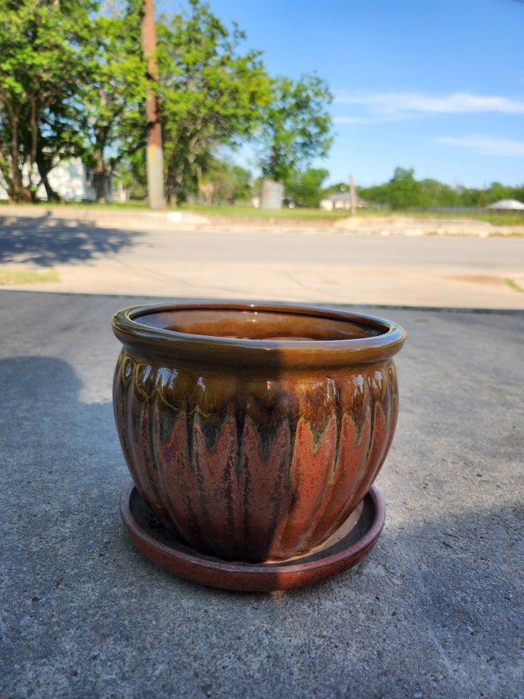 One SMALL 6×7.5 Ceramic Glazed Plant Pot