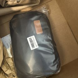 Toiletry Bag for Men,Mens Travel Toiletry Organizer,Men's Travel Essentials,Water Resistant Shaving Bag for Toiletries Accessories -Black