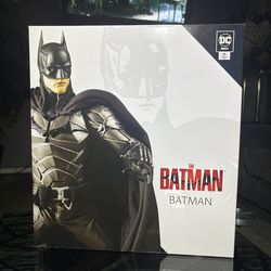 McFarlane Toys DC Direct The Batman 1:6 Scale Resin Statue