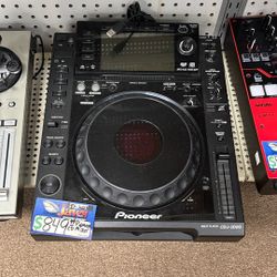 Pioneer Dj Equipment Multiplayer CdJ – 2000