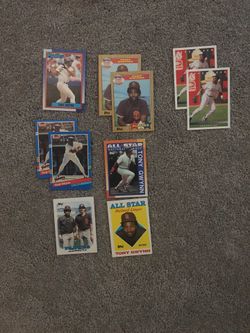 Baseball cards Tony Gwynn, Rickey Henderson, Ken Griffey Jr and Nolan Ryan