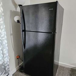  Refrigerator Stove Dishwasher And Microwave