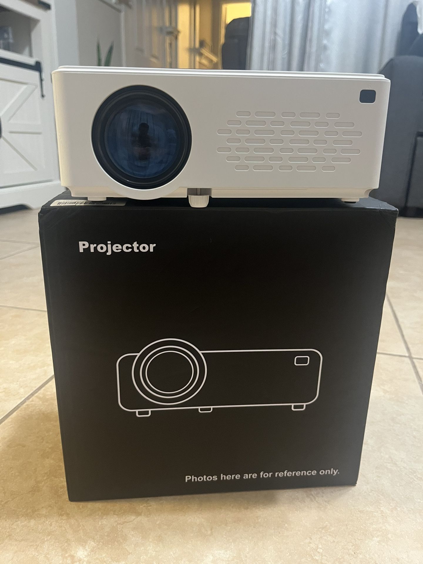 Projector Model: V08