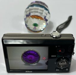 Nikon Coolpix S6000 14.2 Mega Pixels 7x Optical Zoom Compact Digital Camera (#1400)