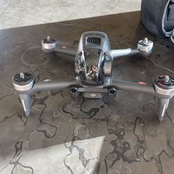 DJI FPV Drone Complete Bundle