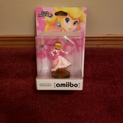 Peach Smash Bros Amiibo 