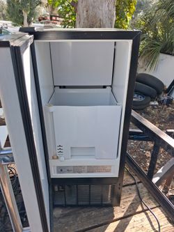 Ice maker ever star appliance