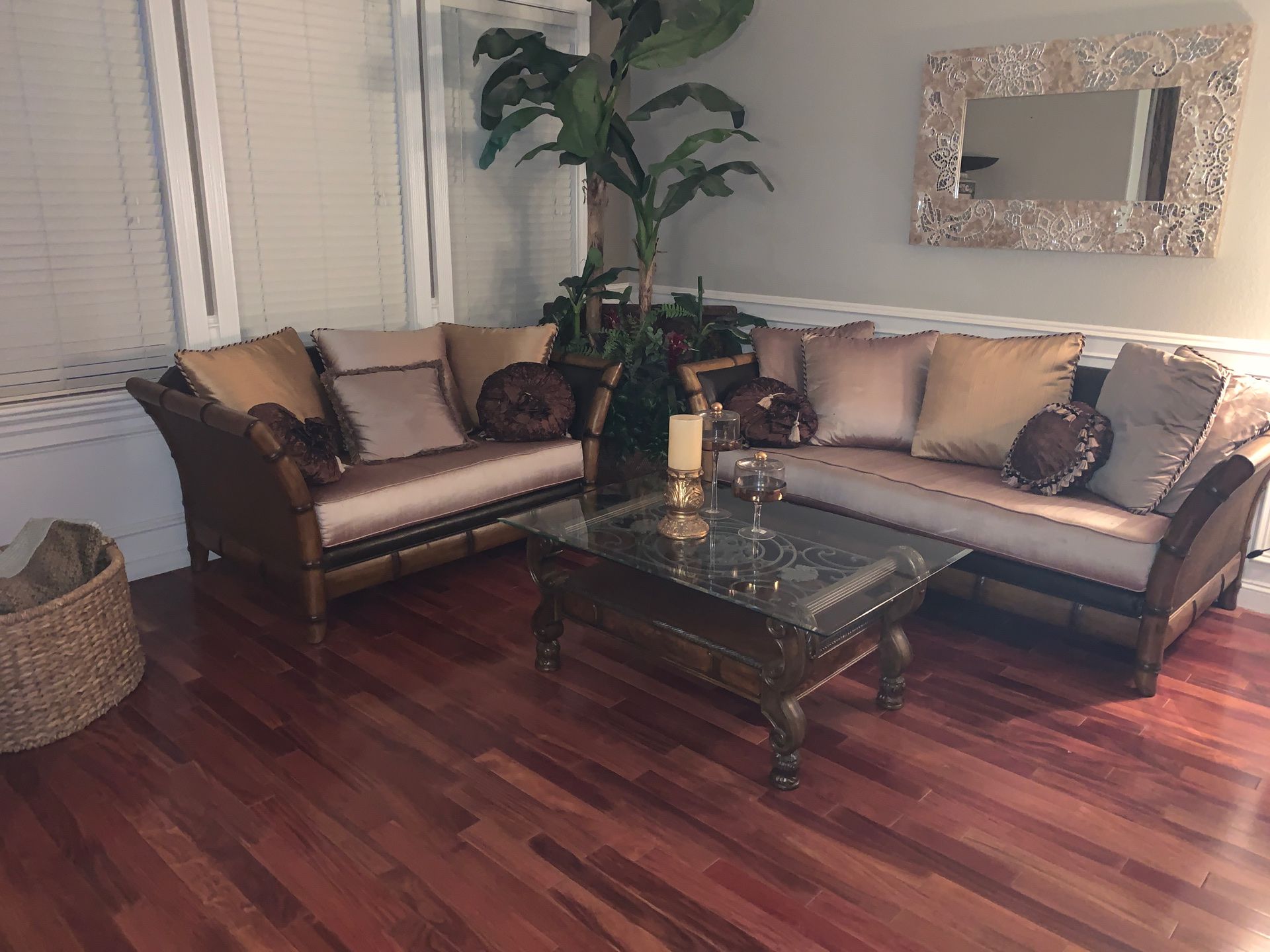 Living room set (6 piece sofa, loveseat, coffee table, end table and console table)
