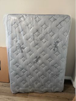 Full size bamboo pillow top mattress