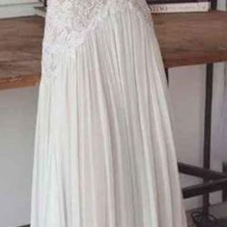 White Lace Wedding Dress   *BRAND NEW w/ TAGS!*
